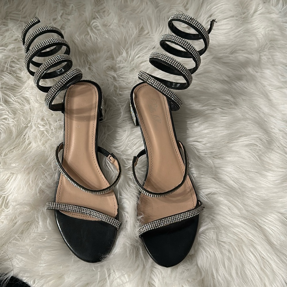 Studded Wrap around flats